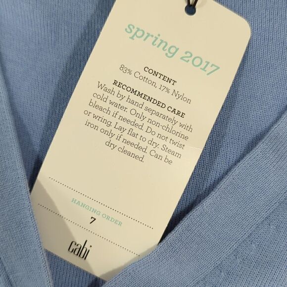 Cabi Womens Sweater Medium Blue #5140 Cut Out Sweater Cardigan Periwinkle NWT - Picture 5 of 9